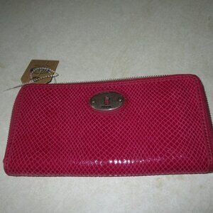 Fossil pink fuschia snake embossed Wallet clutch new zip around